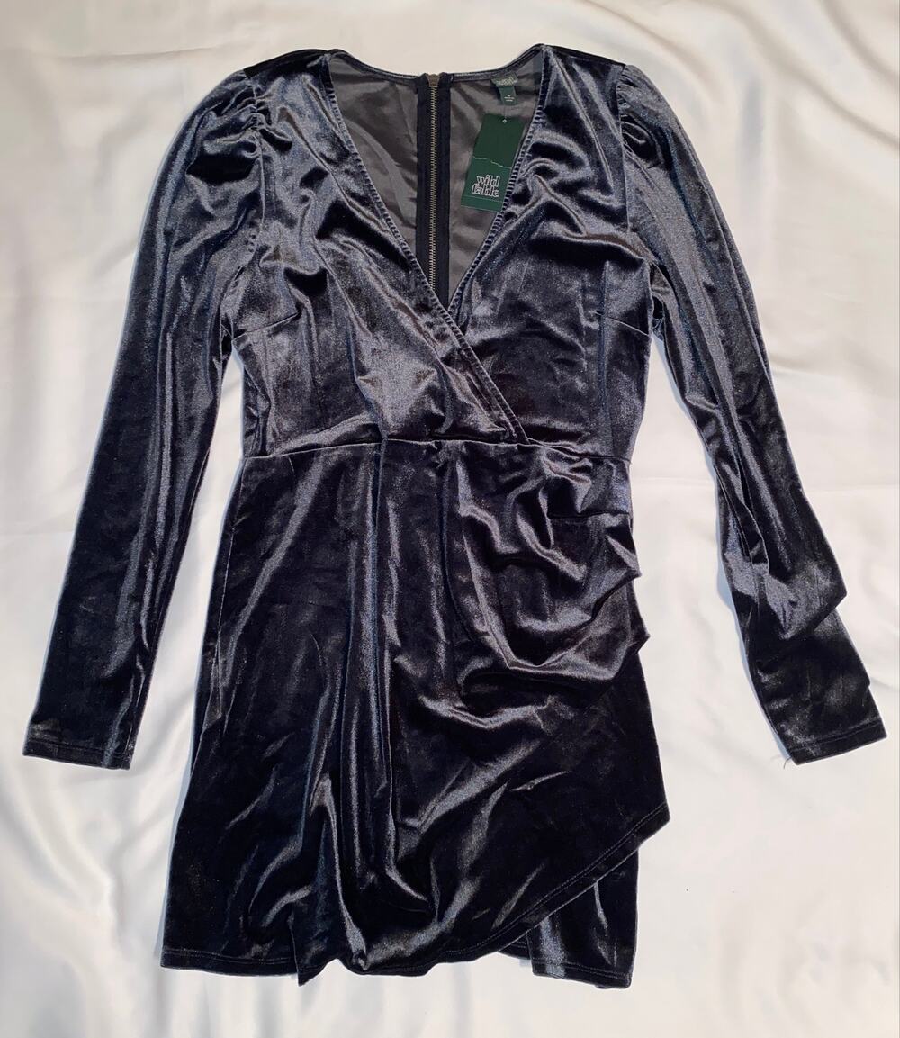 Wild Fable Velvet Wrap Mini Dress M Charcoal Gray Puff Sleeve Ruched NWT Party